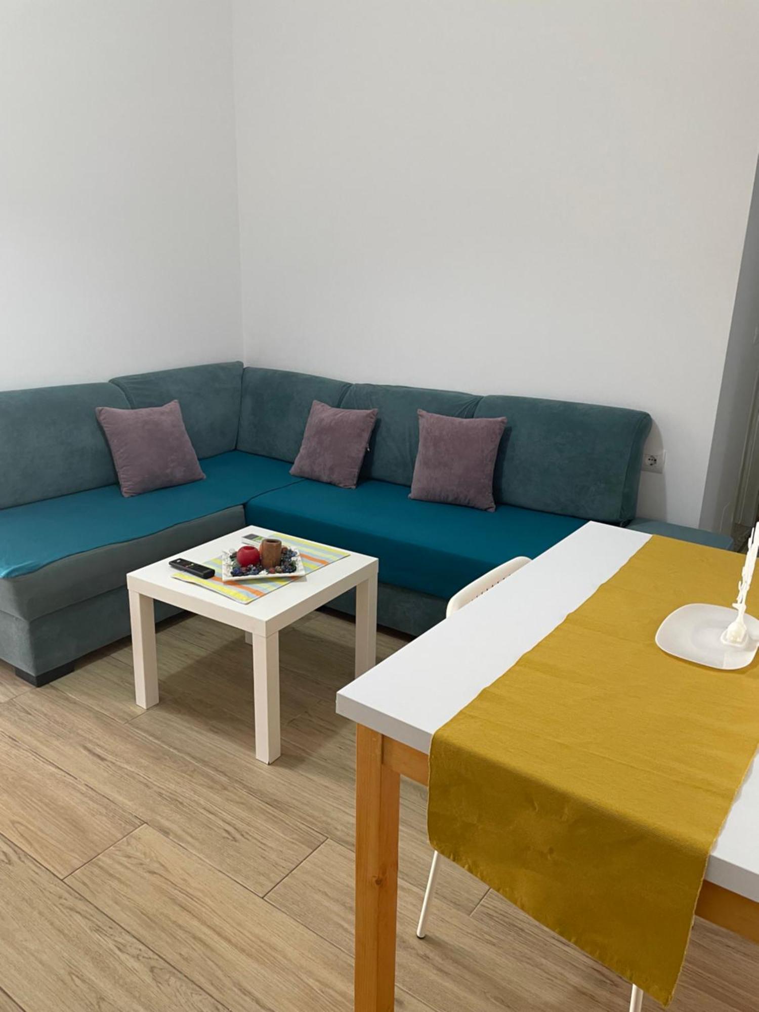 Appartamento con 2 Camere da Letto